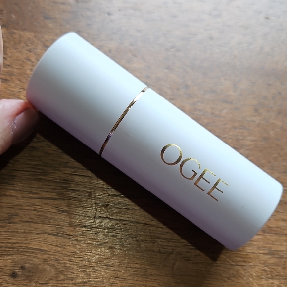 OGEE Contour Stick in PINK DIAMOND - Picture 2 of 6